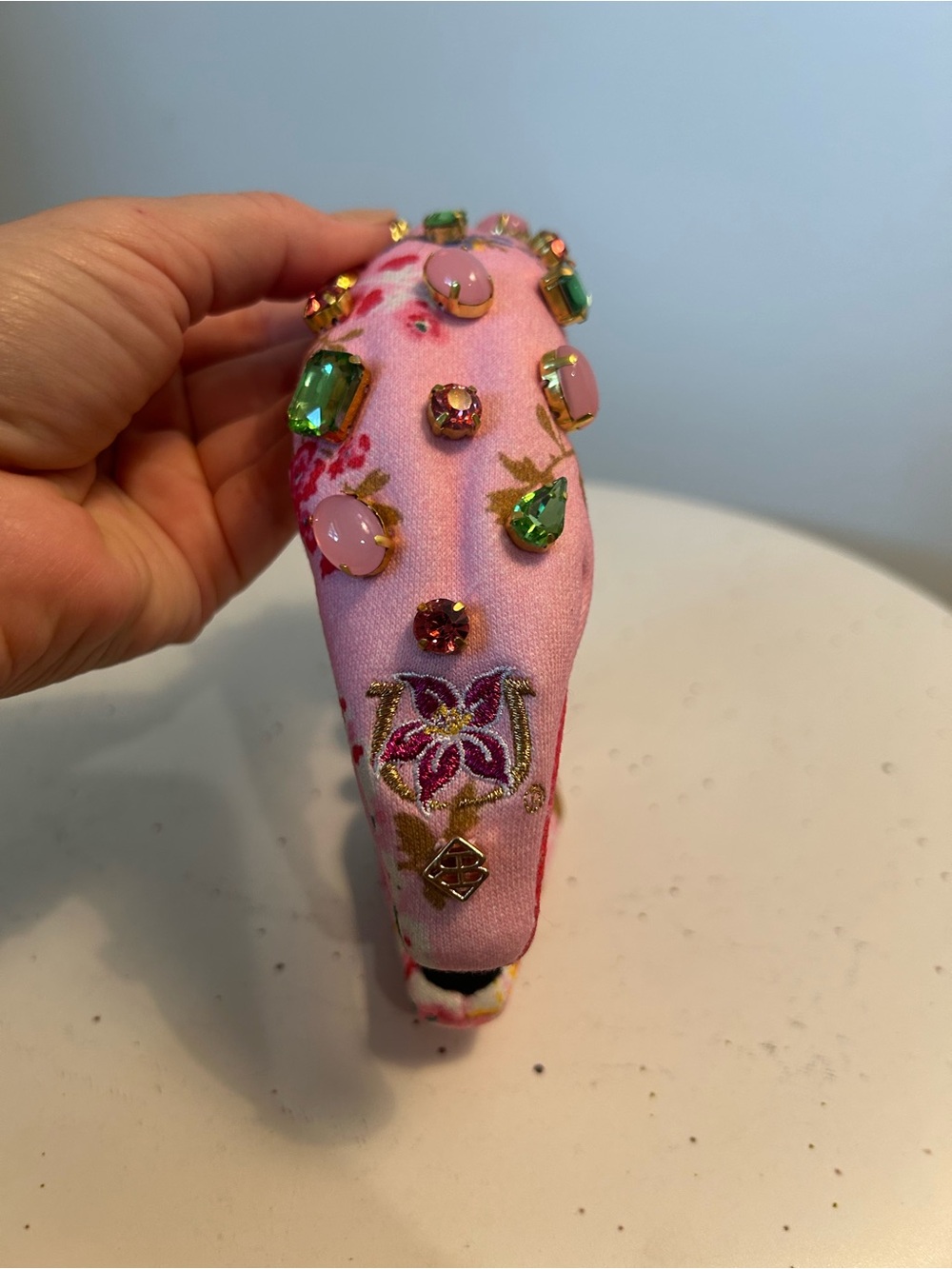 Brianna Cannon Kentucky Oaks Laura Ashley Ashfield Pink Floral Crystal Headband - Picture 7 of 8